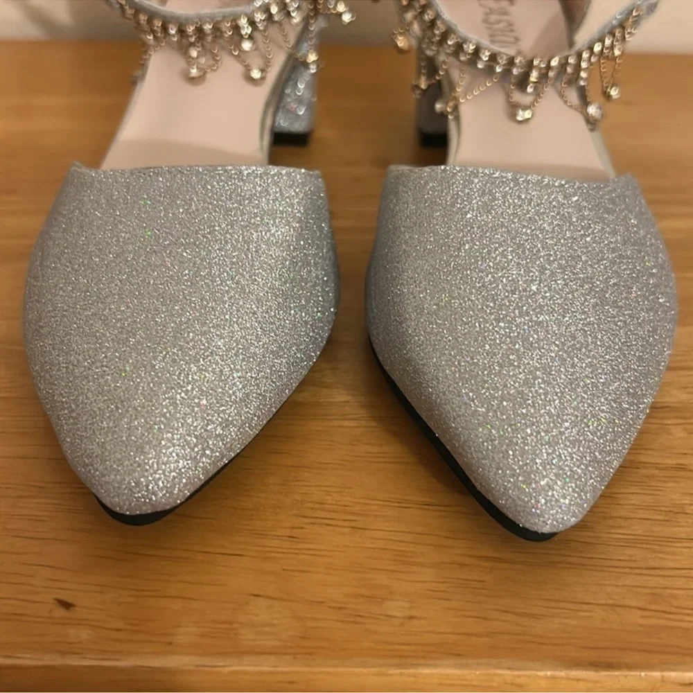 Fashion Silver Heels - Picture 5 of 10